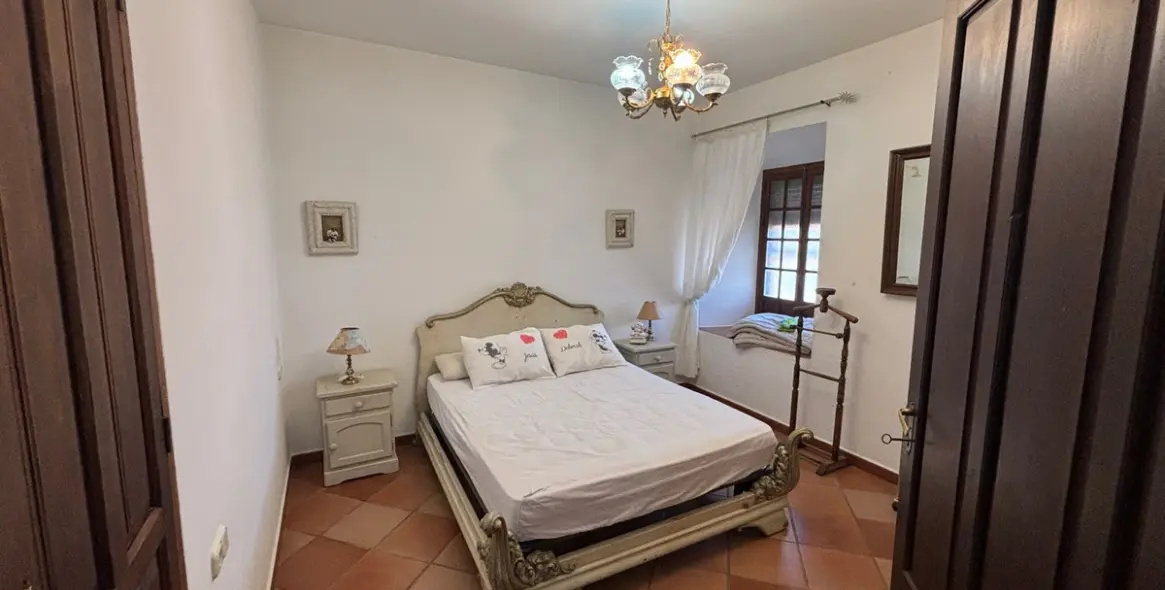 Sale of detached villa in Antequera 18