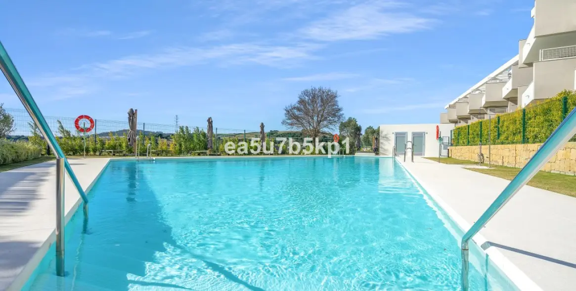 Venta de ático en Estepona 1