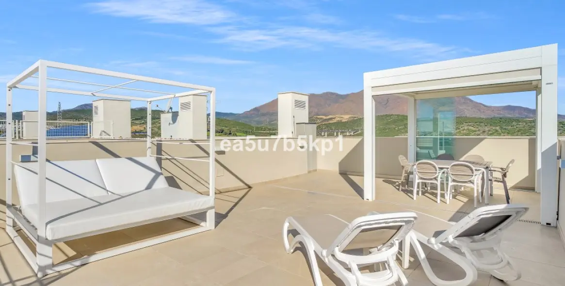 Venta de ático en Estepona 6