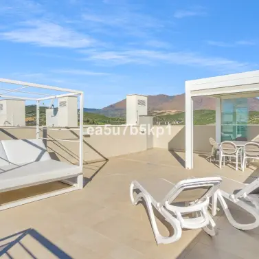 Продажа пентхауса в Estepona