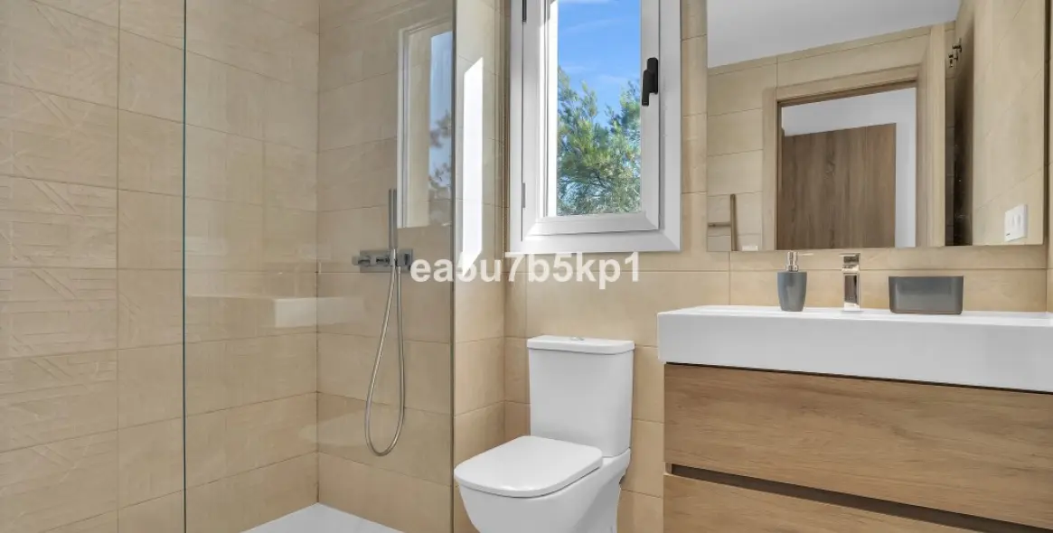 Venta de ático en Estepona 11