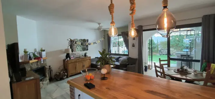 Venta de casa pareada en Cerros del Aguila 4