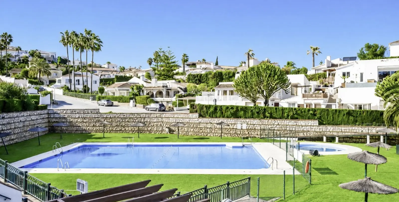 Sale of semi-detached house in Cerros del Aguila 31