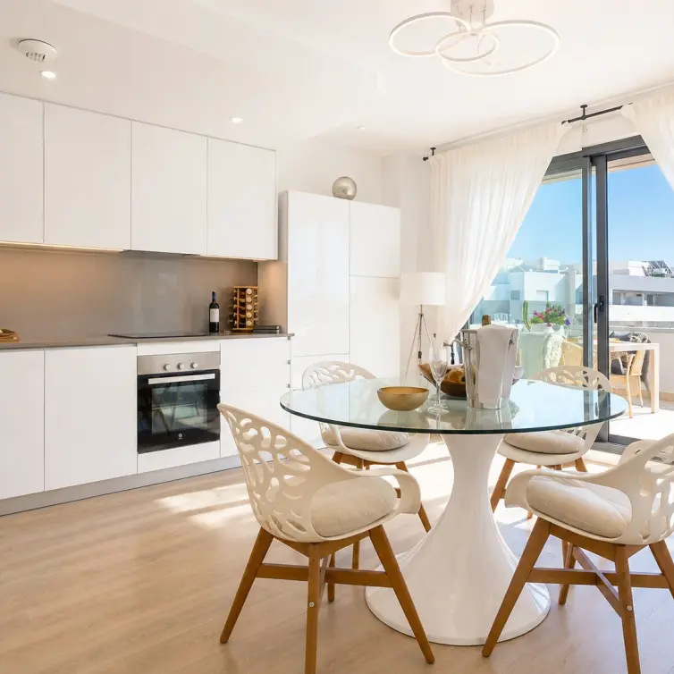 Venta de ático dúplex en Estepona