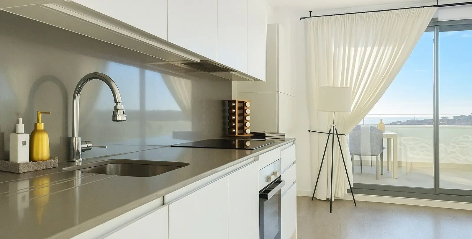 Venta de ático dúplex en Estepona 6