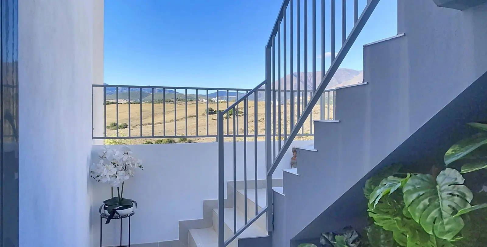 Venta de ático dúplex en Estepona 41