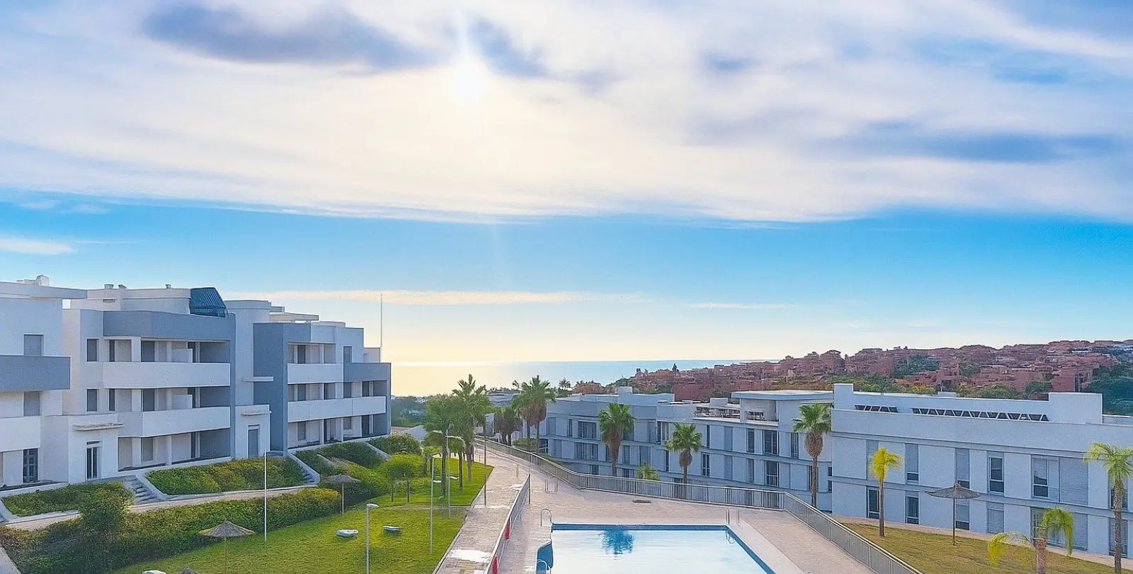 Venta de ático dúplex en Estepona 47