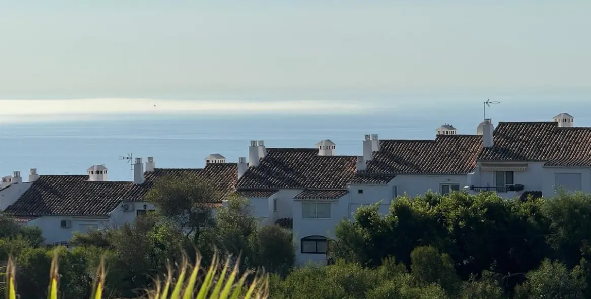 Sale of ground floor apartment in Mijas Costa 1