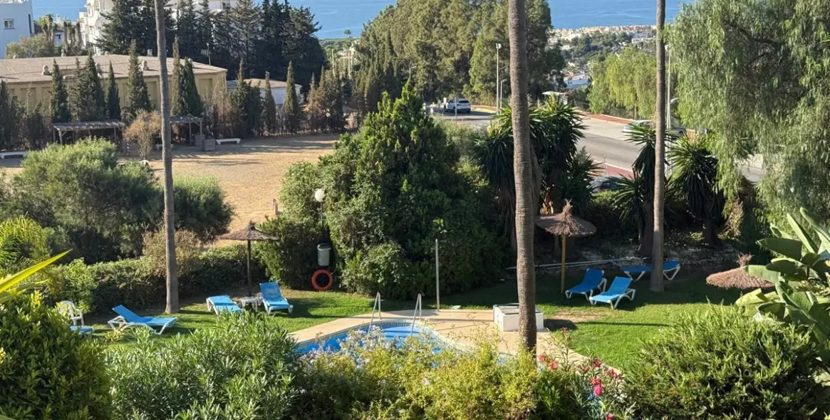 Sale of ground floor apartment in Mijas Costa 2