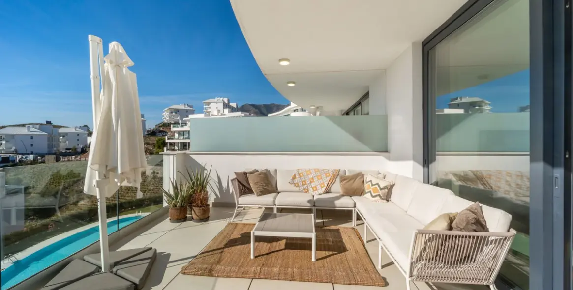 Продажа апартаментов на среднем этаже в Fuengirola 13