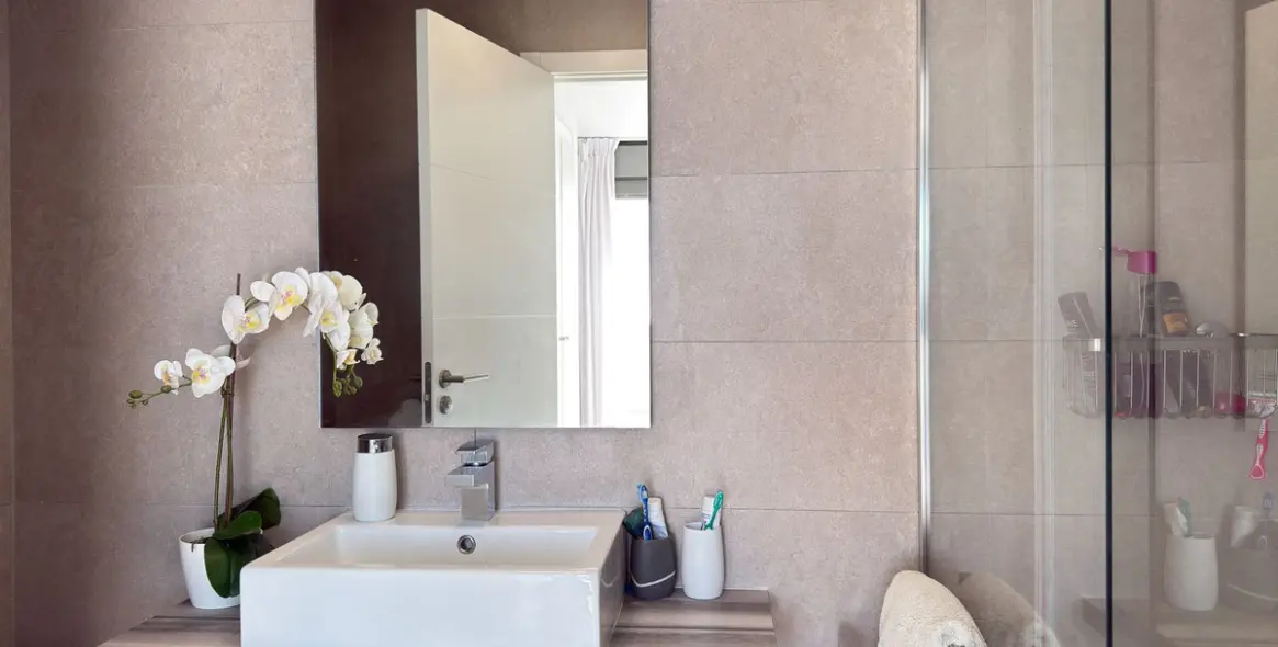 Sale of penthouse in Benalmadena 32