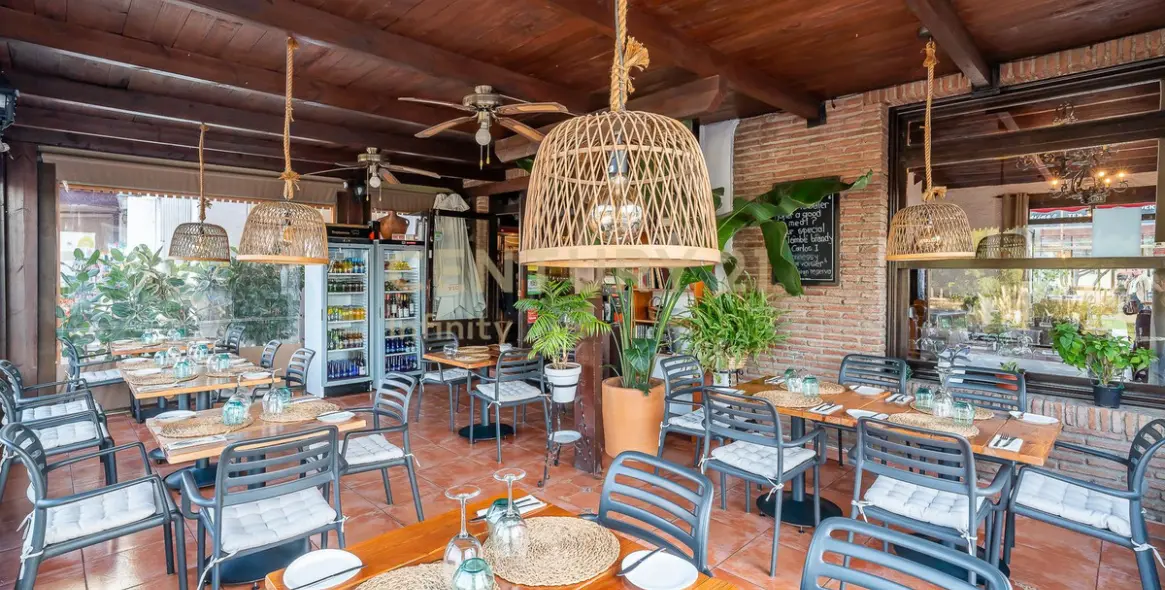 Sale of restaurant in Mijas Costa 3