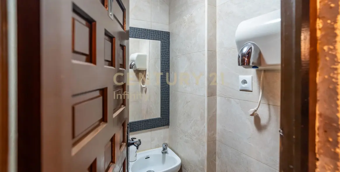 Sale of restaurant in Mijas Costa 9