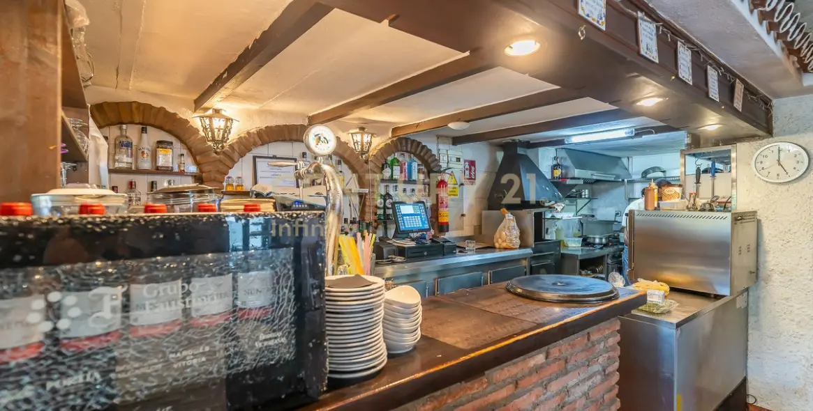 Sale of restaurant in Mijas Costa 13