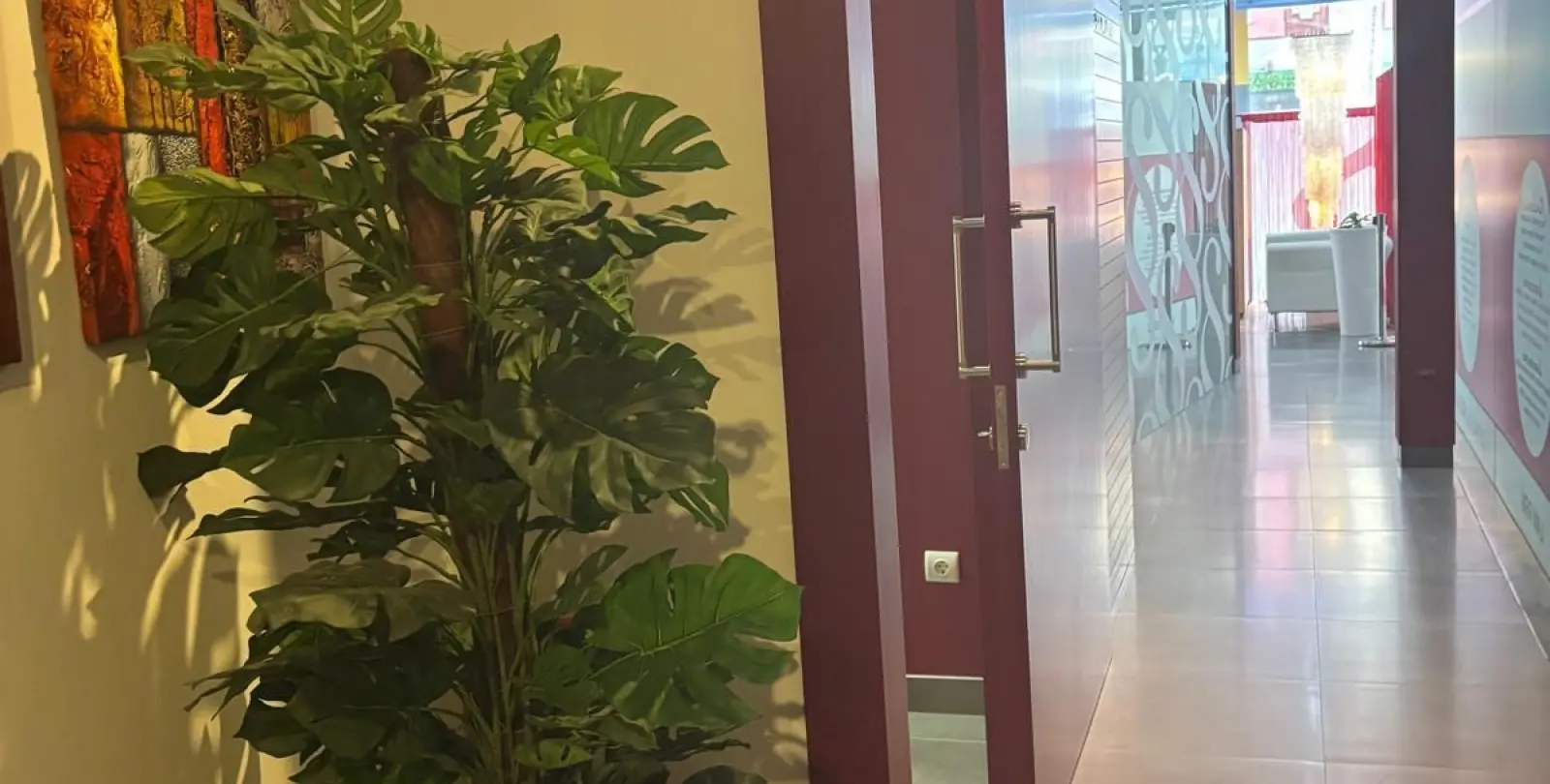 Venta de oficina en Arroyo de la Miel 6