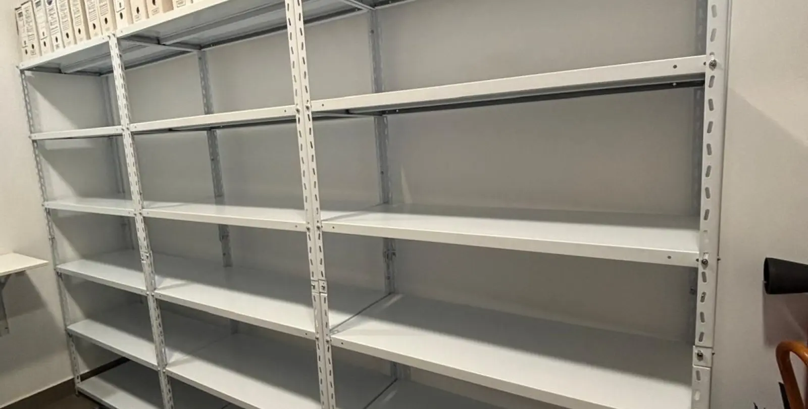 Venta de oficina en Arroyo de la Miel 8