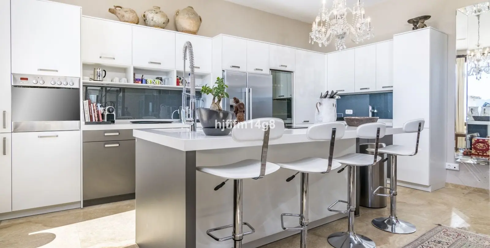 Продажа таунхауса в La Heredia 8