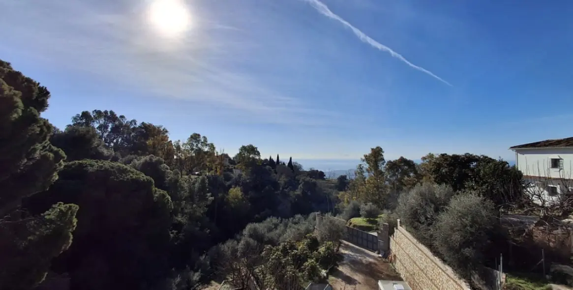 Продажа  коммерческого участка в Mijas 1