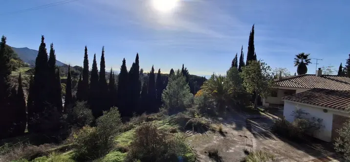 Продажа  коммерческого участка в Mijas 2