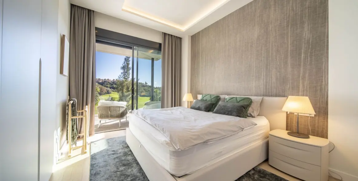 Продажа дома на две семьи в Marbella 7