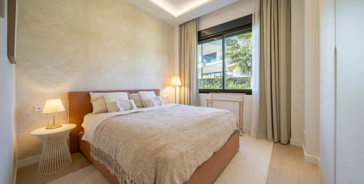 Продажа дома на две семьи в Marbella 14