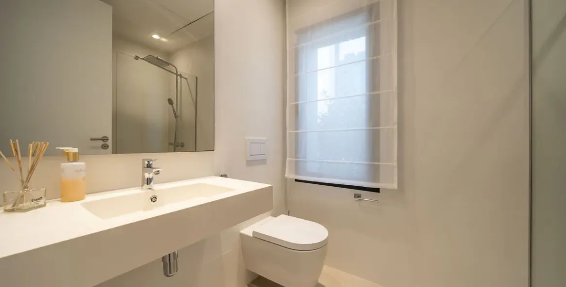 Продажа дома на две семьи в Marbella 21