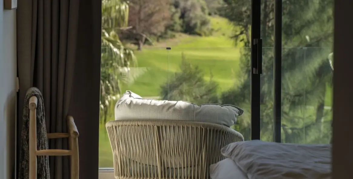 Продажа дома на две семьи в Marbella 44