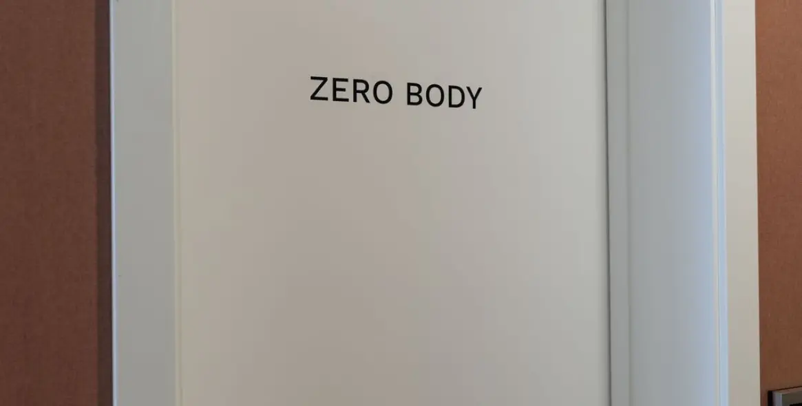 Продажа дома на две семьи в Marbella 72