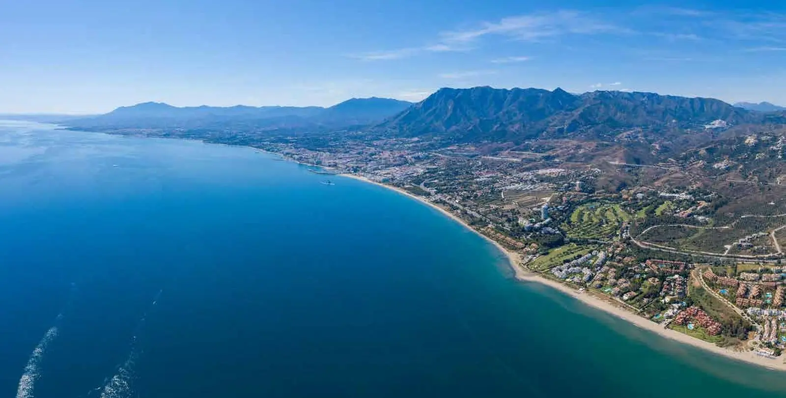 Продажа дома на две семьи в Marbella 84