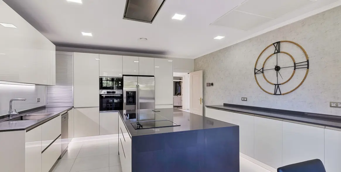 Долгосрочная аренда  отдельно стоящей виллы в Guadalmina Baja 5