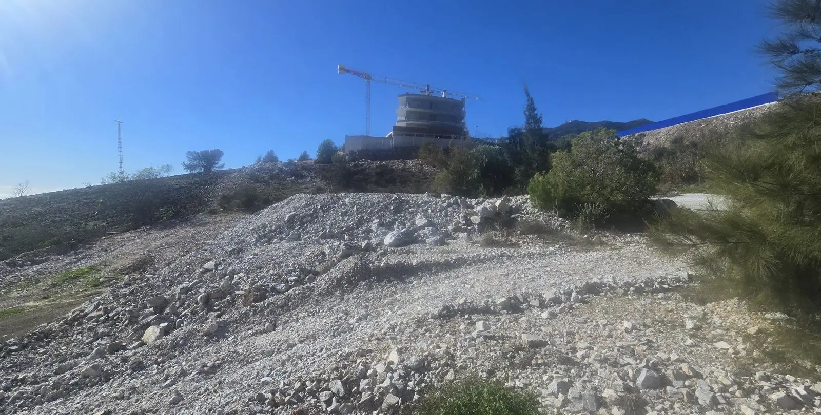 Продажа  жилого участка в Arroyo de la Miel 3