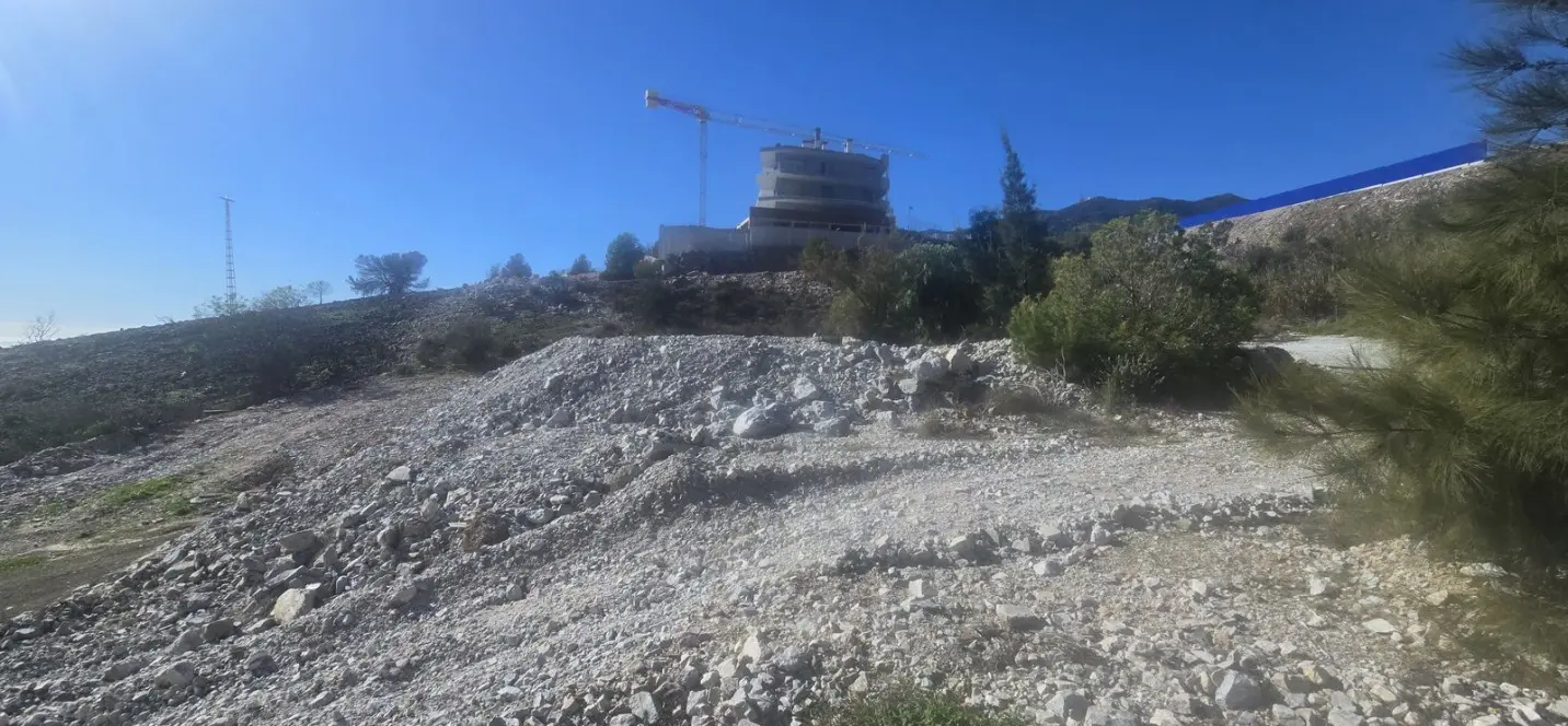 Продажа  жилого участка в Arroyo de la Miel 2