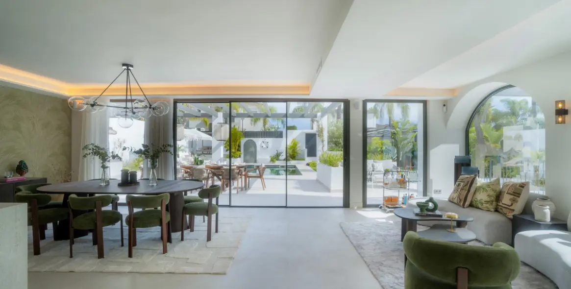 Продажа  отдельно стоящей виллы в Nueva Andalucía 10