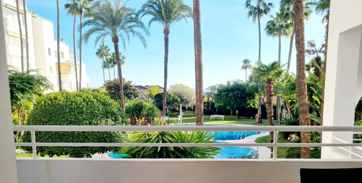 Long-term rent of middle floor apartment in Atalaya 1