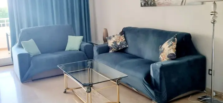 Alquiler a largo plazo de apartamento en planta media en Atalaya 3