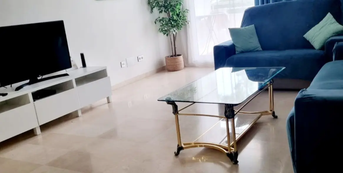 Long-term rent of middle floor apartment in Atalaya 6