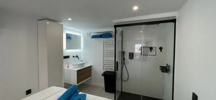 Краткосрочная аренда дома на две семьи в Estepona 4