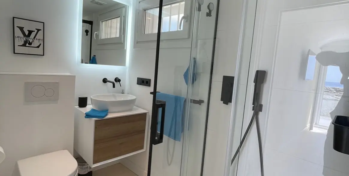 Краткосрочная аренда дома на две семьи в Estepona 15