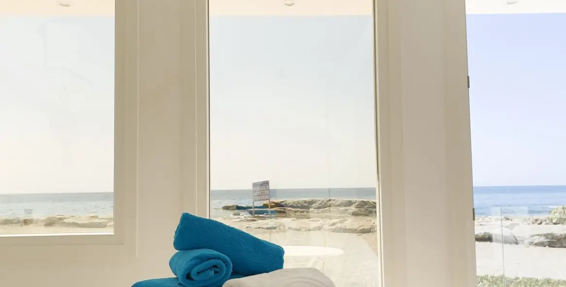 Краткосрочная аренда дома на две семьи в Estepona 16