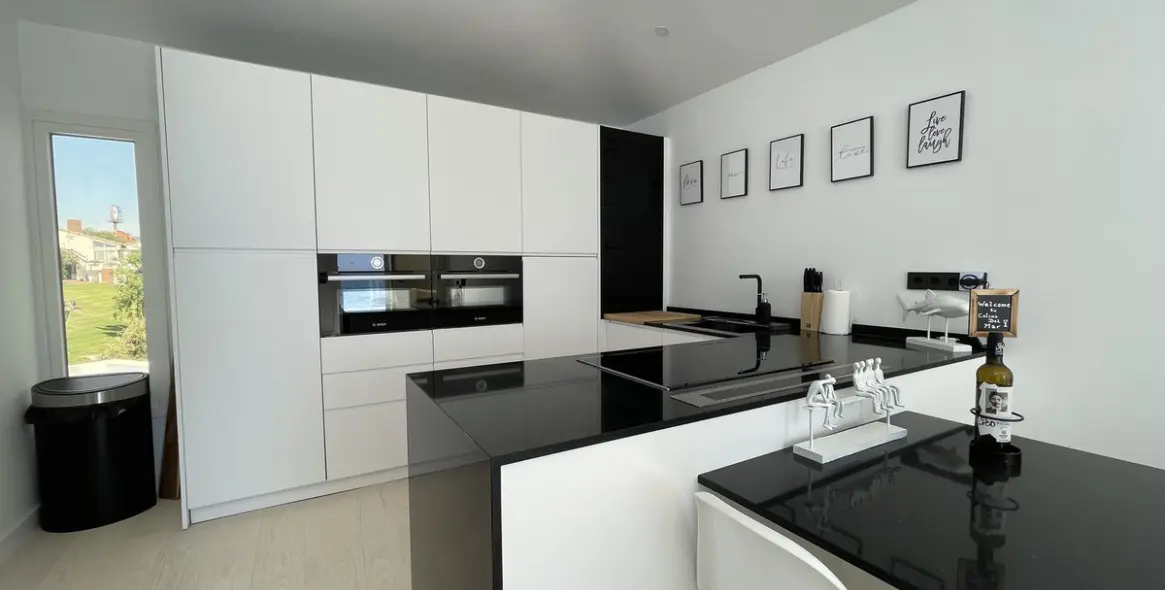 Краткосрочная аренда дома на две семьи в Estepona 23