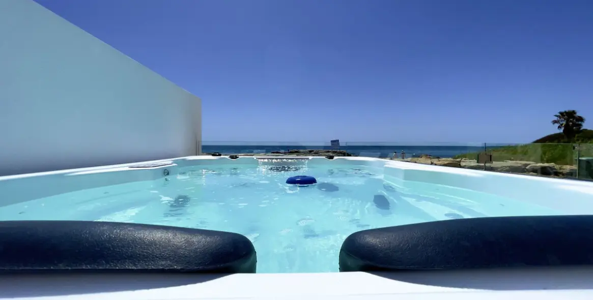 Краткосрочная аренда дома на две семьи в Estepona 39