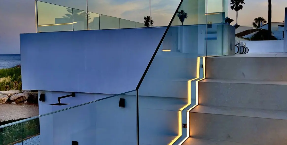 Краткосрочная аренда дома на две семьи в Estepona 48