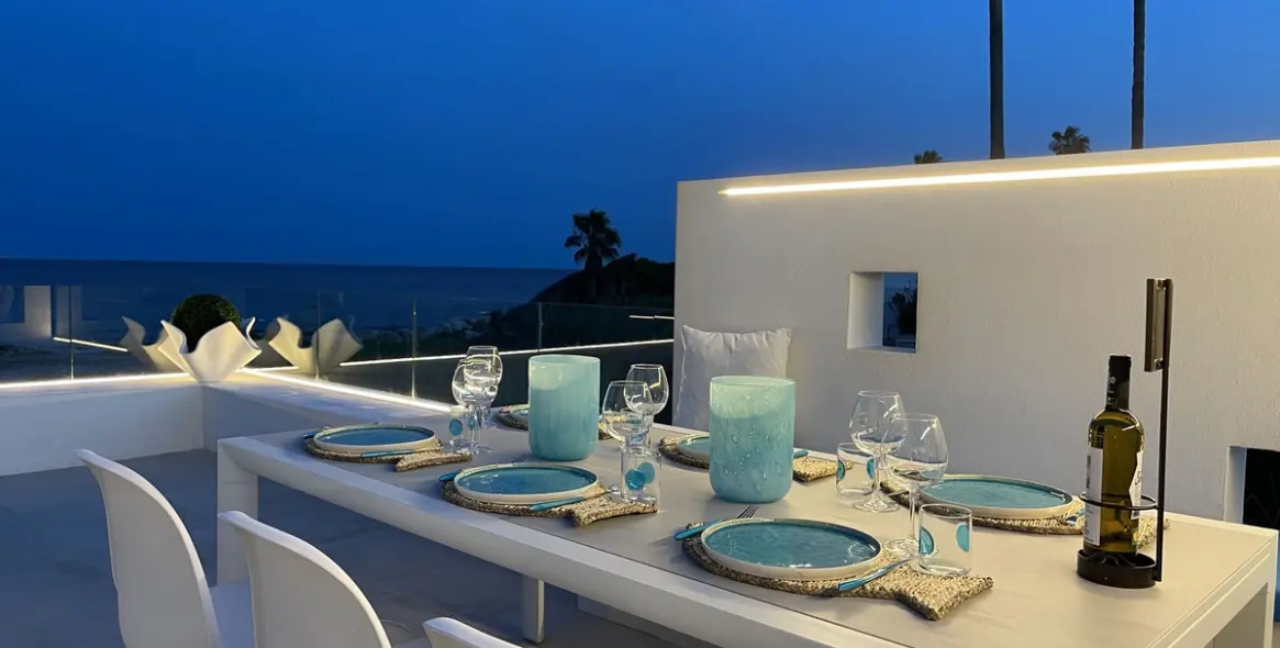 Краткосрочная аренда дома на две семьи в Estepona 52