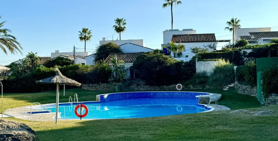 Краткосрочная аренда дома на две семьи в Estepona 62