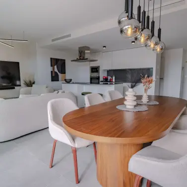 Sale of middle floor apartment in Selwo