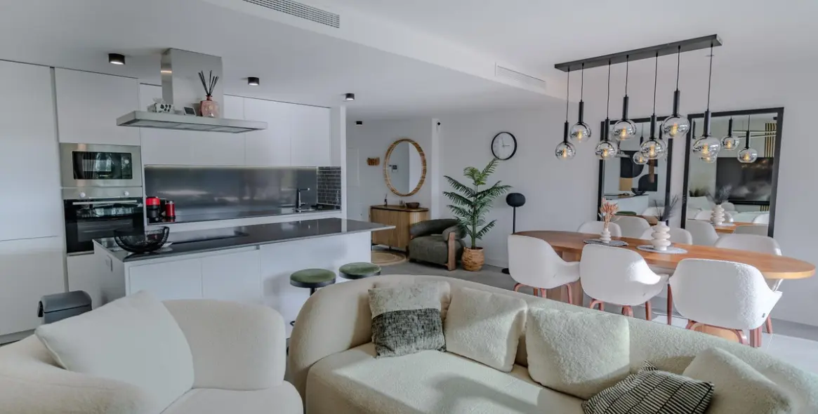 Sale of middle floor apartment in Selwo 10