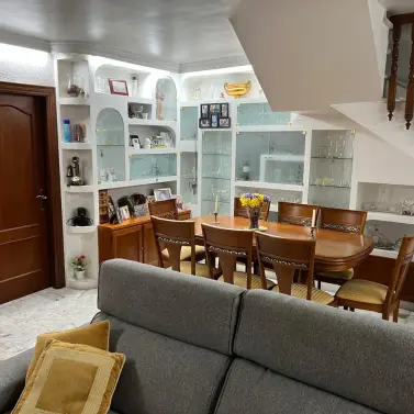 Venta de villa independiente en Nueva Andalucía