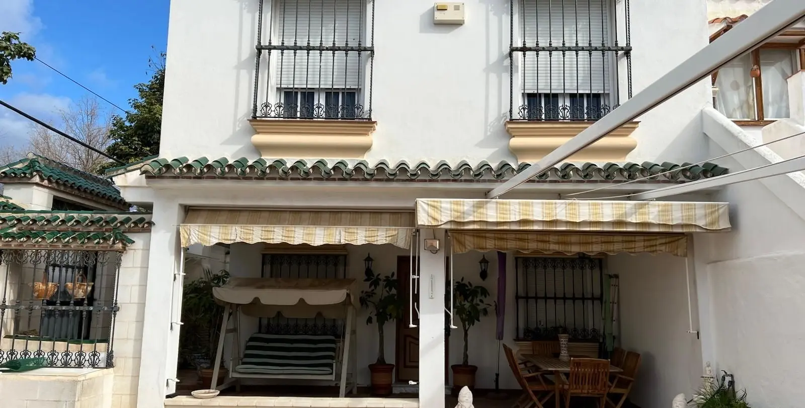 Продажа  отдельно стоящей виллы в Nueva Andalucía 1