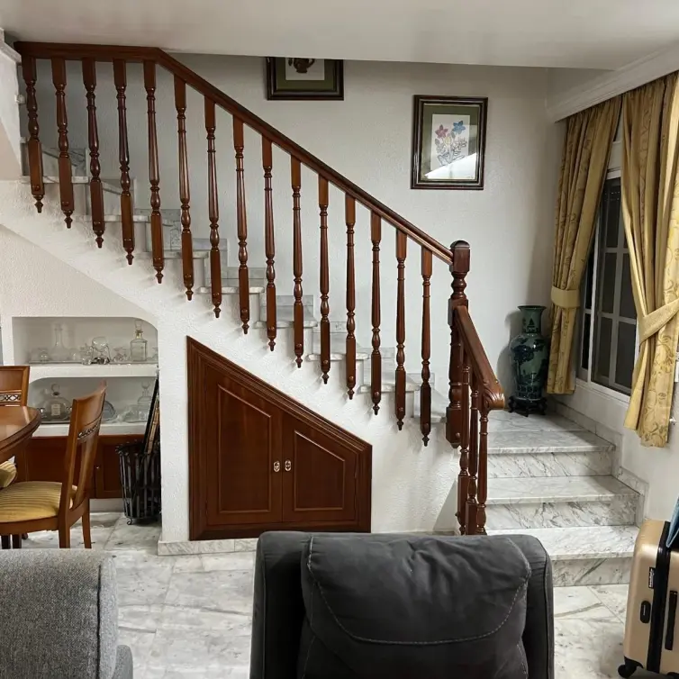 Venta de villa independiente en Nueva Andalucía