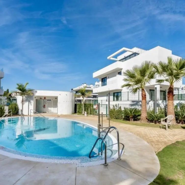 Sale of townhouse in Fuengirola